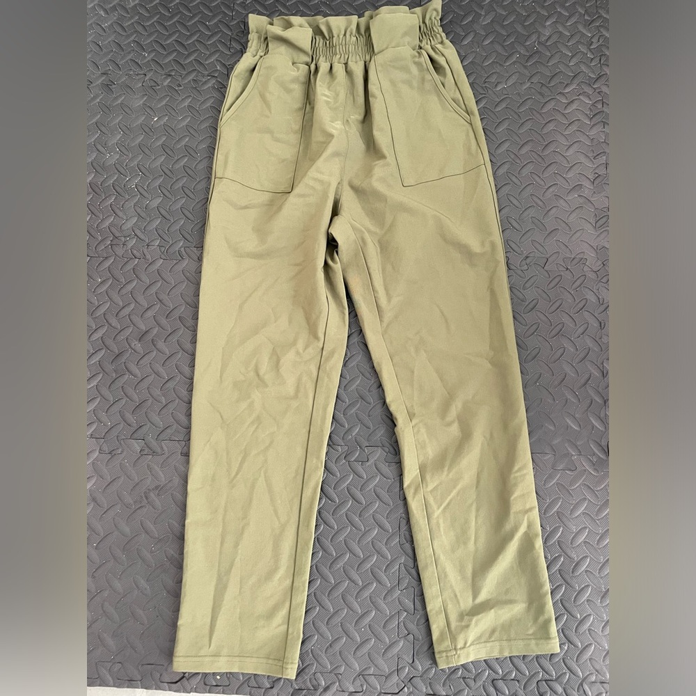 Baggy pants, elastic waist